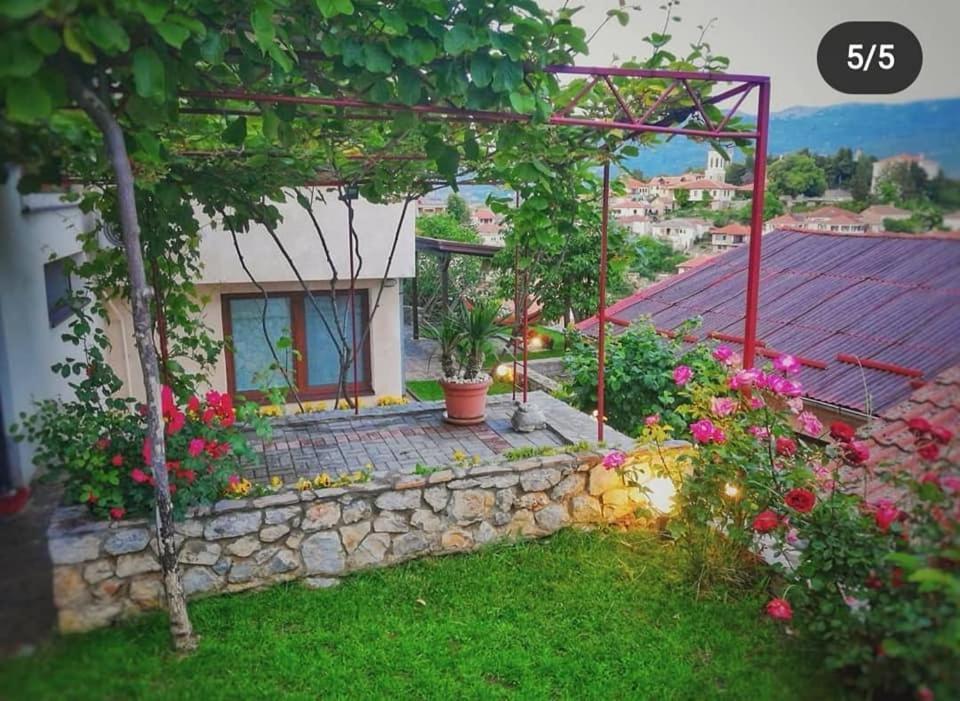 Snegar Apartments Охрид Екстер'єр фото